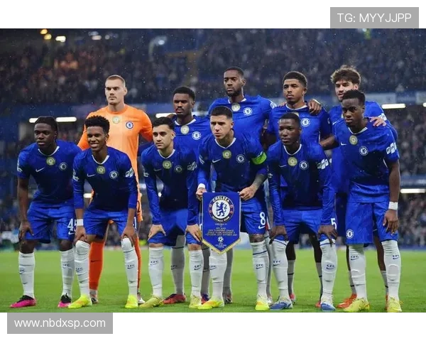 滕哈赫回忆执教阿贾克斯时压制切尔西的辉煌时刻与如今惨败的对比